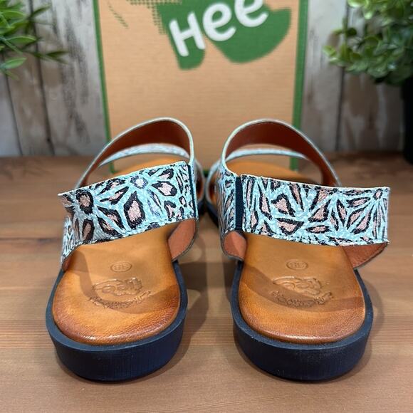 Hee Leather Asymmetrical Strap Sandals Size 38 - Picture 4 of 7
